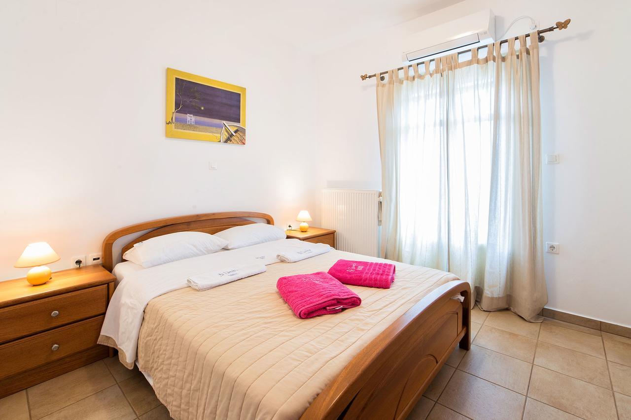 Villa San Dimitrio House On The Beach Logaras Exterior foto